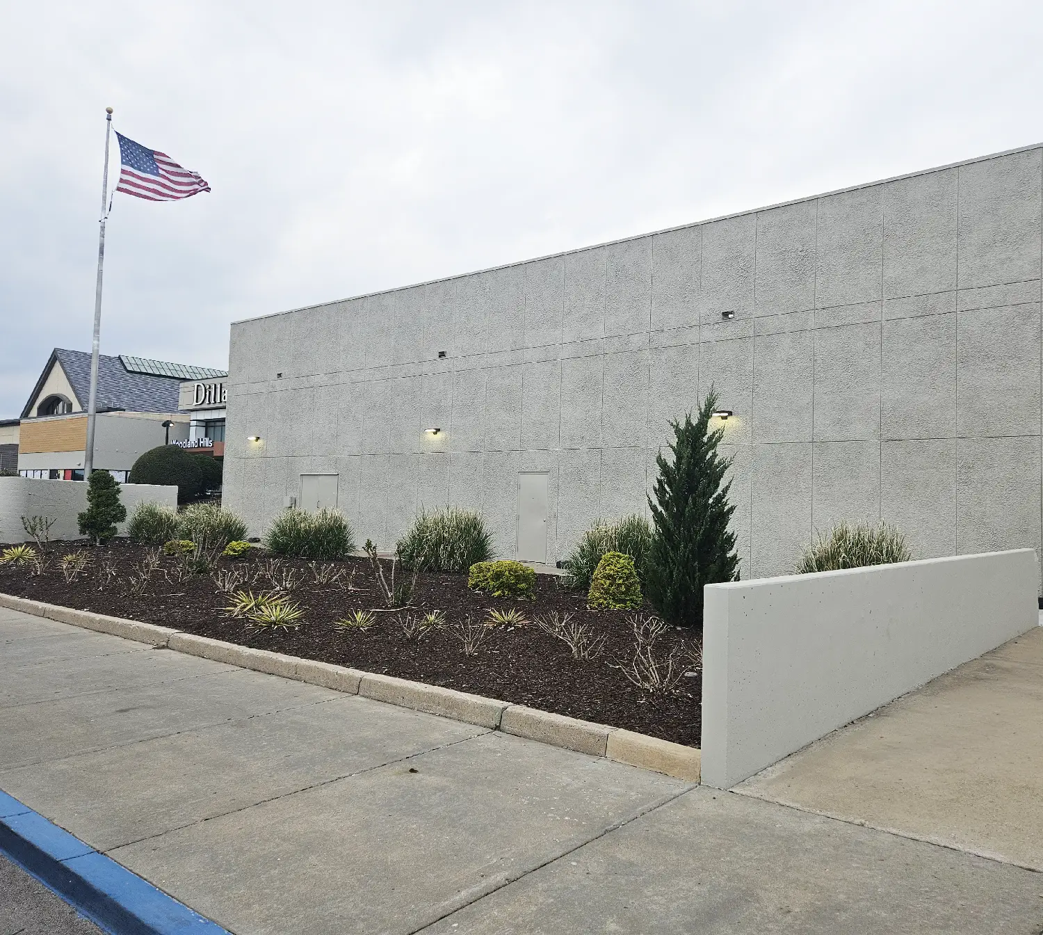 Commercial Painting Services in Tulsa Woodland HIlls Mall